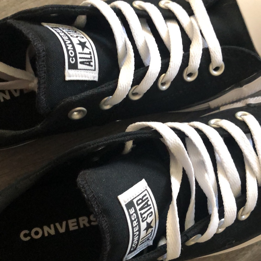 Converse - Picture 6 of 7